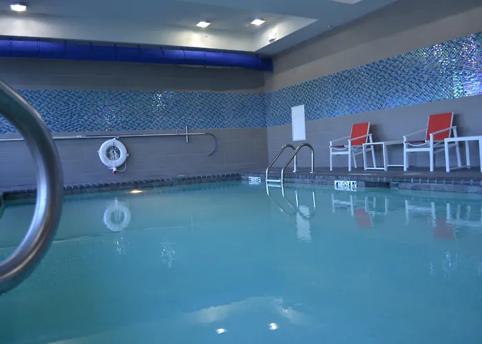 Holiday Inn Express Hotel & Suites Knoxville By Ihg