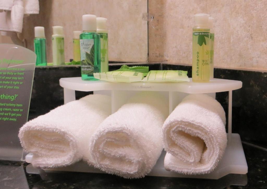Express & By Ihg 2* Knoxville